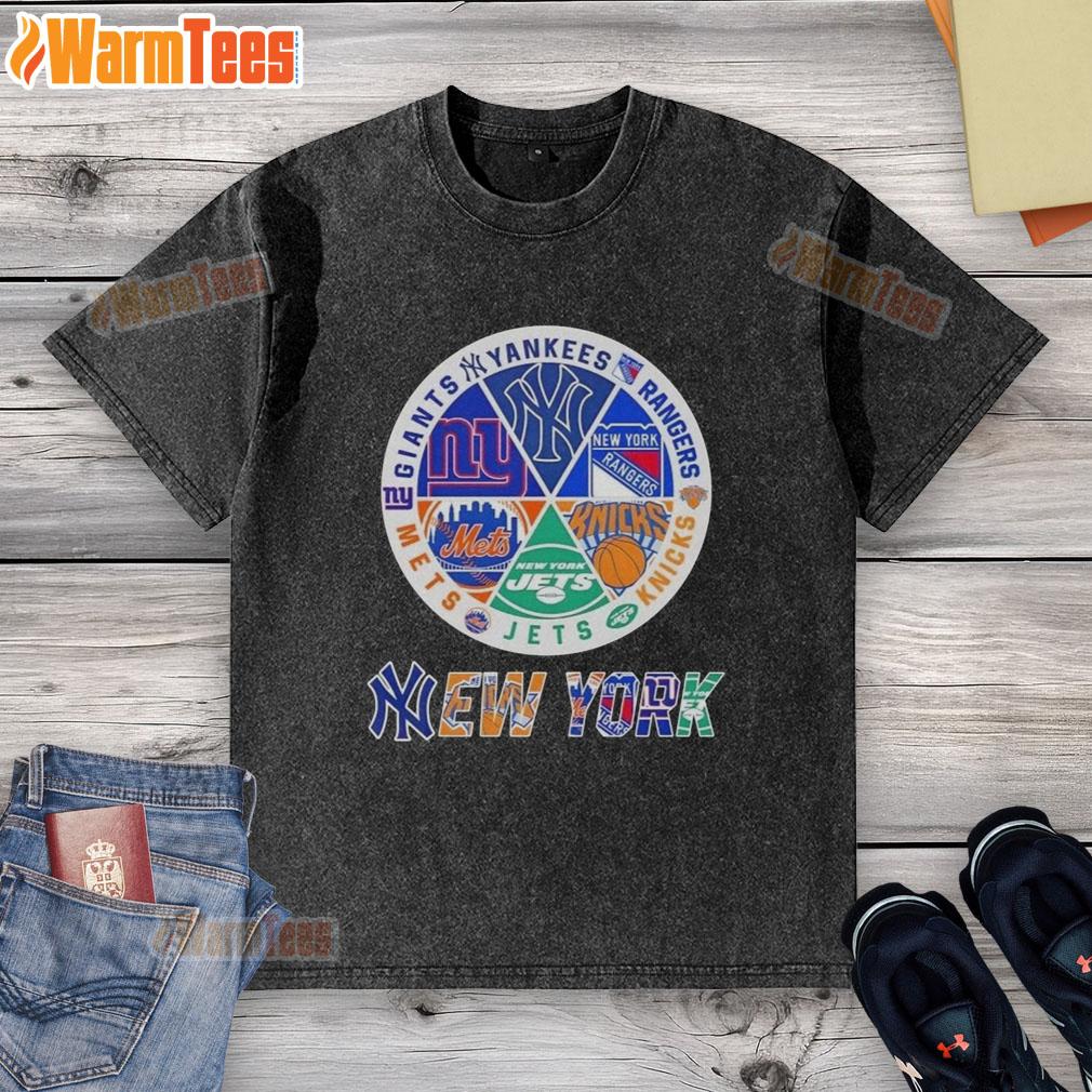 Pretty New York City Sports Yankees Rangers Knicks Jets Mets Giants Logos Combine T-Shirt - Image 6