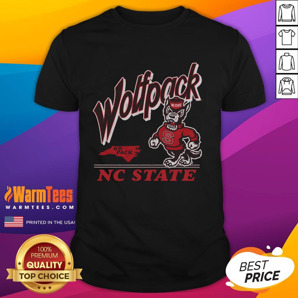 Pretty North Carolina State Wolfpack Fly By Vintage T-Shirt