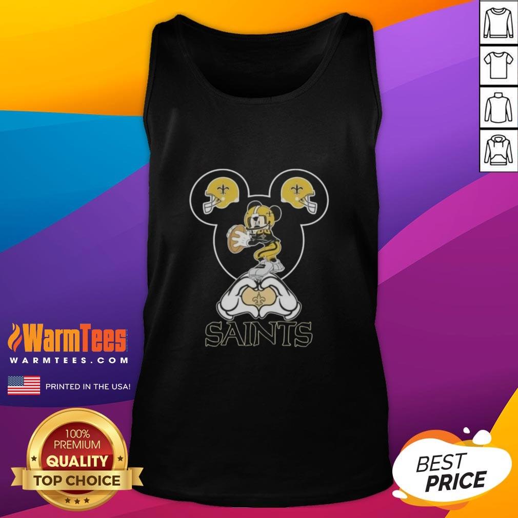 Top Mickey Hands Heart Love New Orleans Saints Football T-Shirt - Image 4