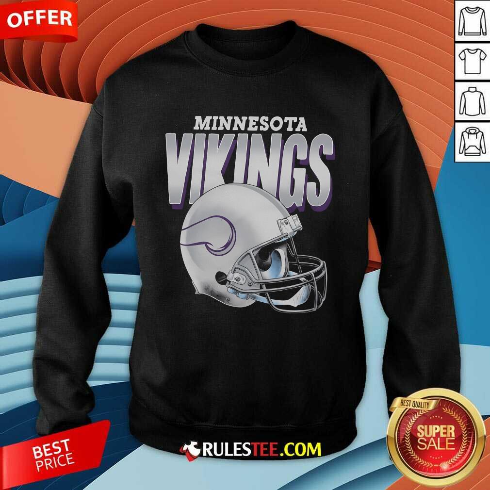 Top Minnesota Vikings Gradient Helmet T-Shirt - Image 3