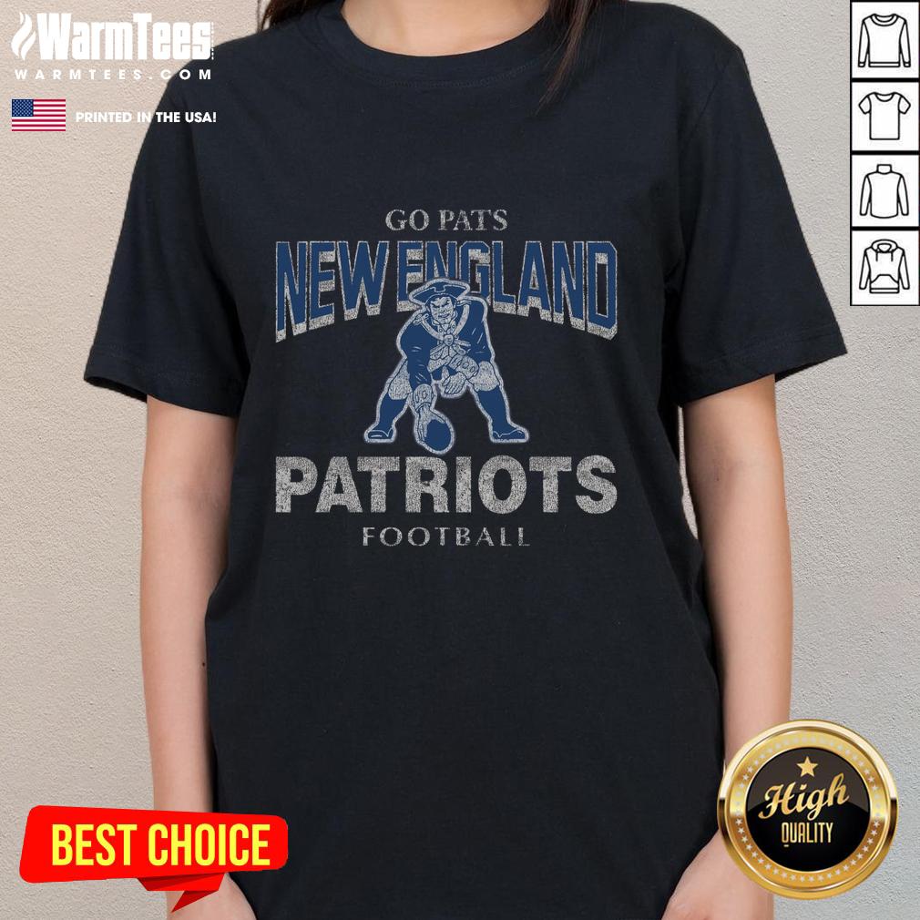 Top New England Patriots Historic Head On T-Shirt - Image 3