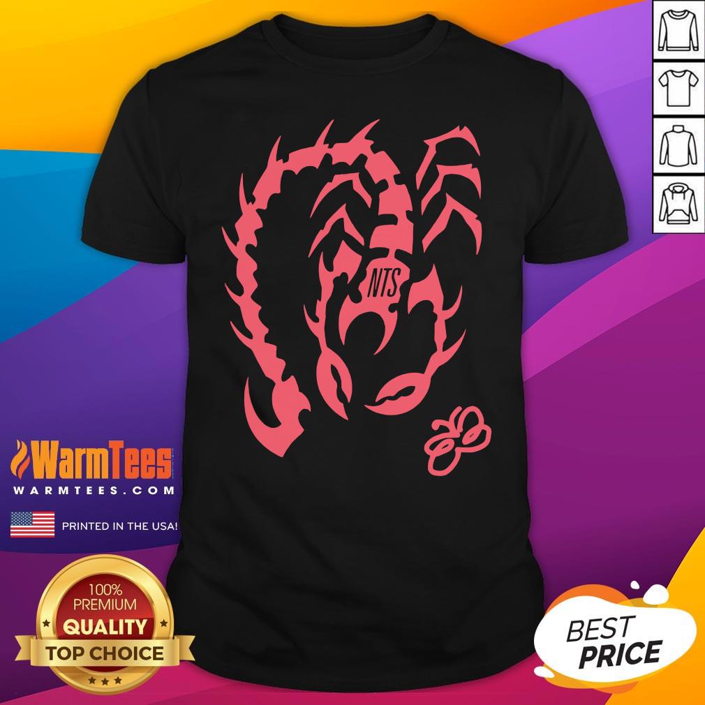 Top Premium NTS Scorpion Vintage T-Shirt