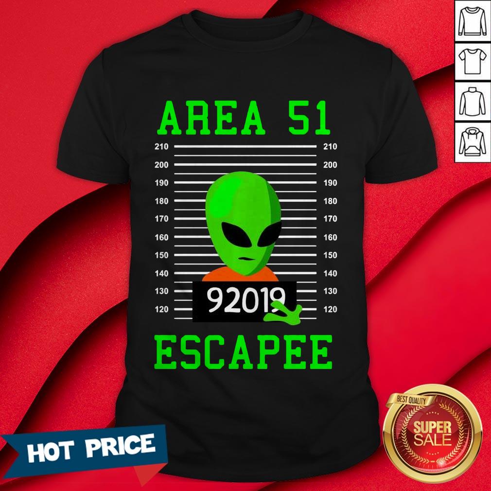 Alien Escapee Area 51 Cute Vintage Halloween Costume Shirt