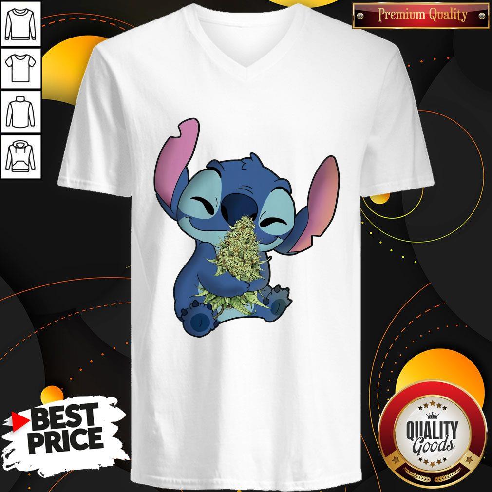Amazing I Love Baby Stitch Hug Cannabis Shirt - Image 2