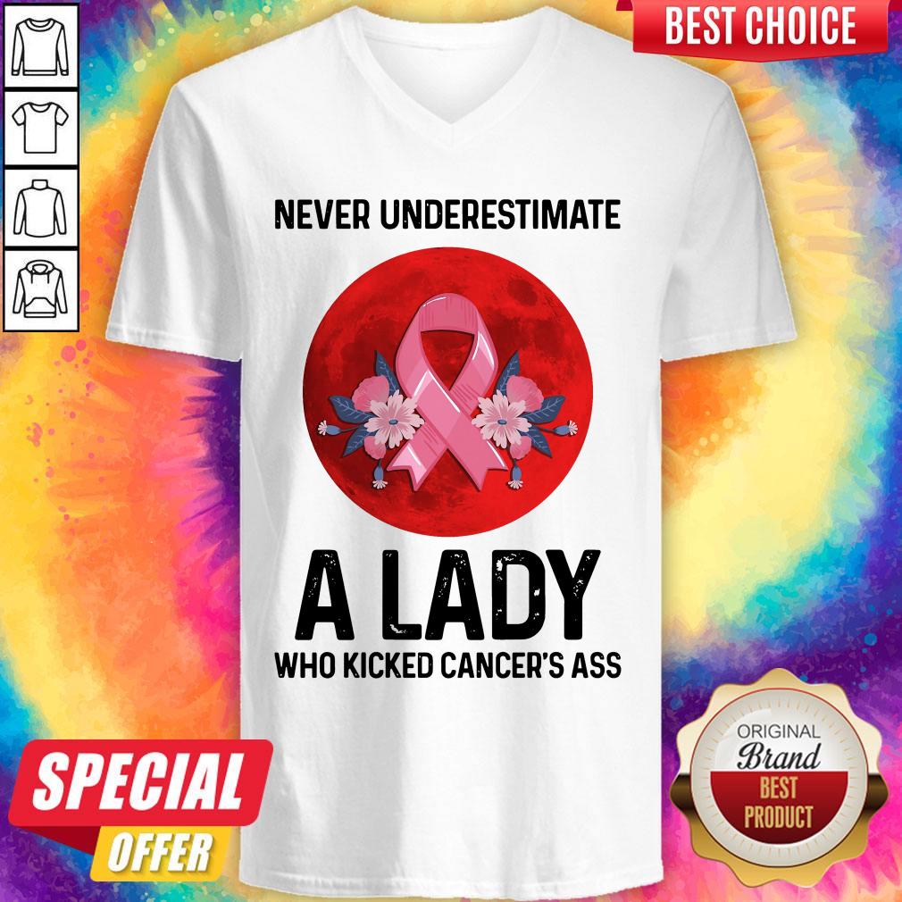 Amazing Never Underestimate A Lady Who Kicked Cancer’s Ass Moon Shirt - Image 2