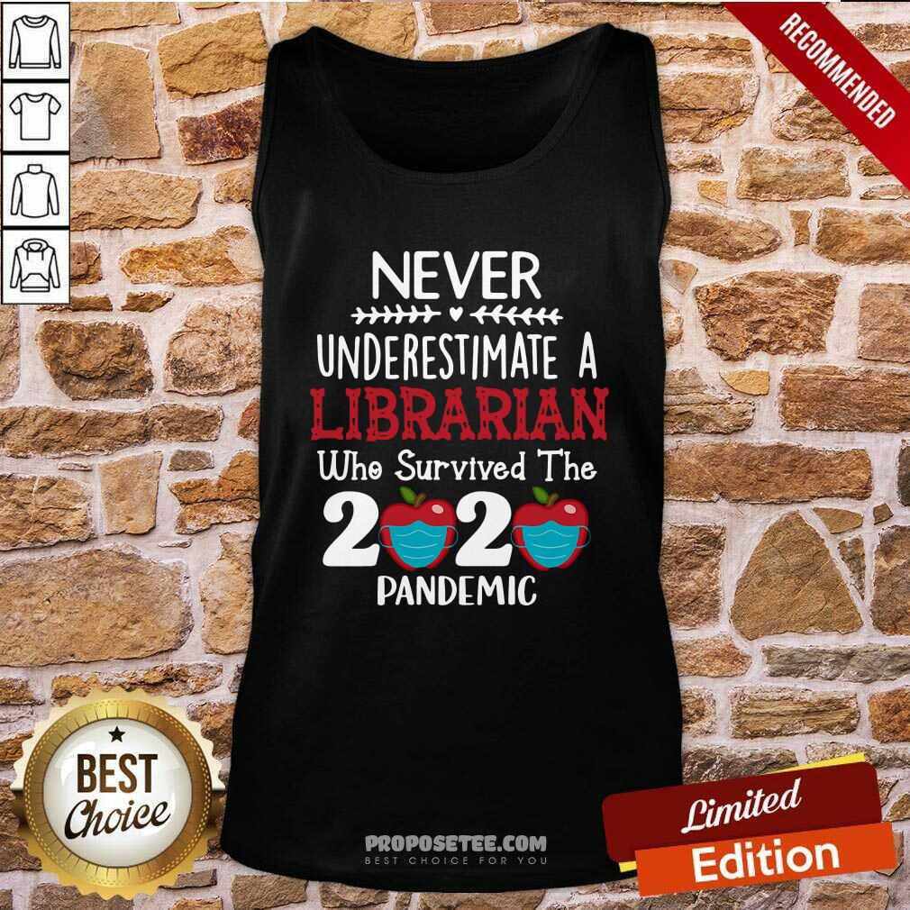 Apple Never Underestimate A Librarian Who Survived 2020 Pandemic Shirt - Image 4