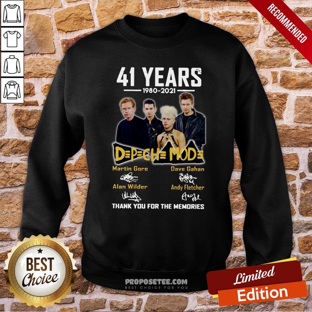 Awesome 41 Years 1980 2021 D P CH MOD Thank You For The Memories Signatures Shirt - Image 4