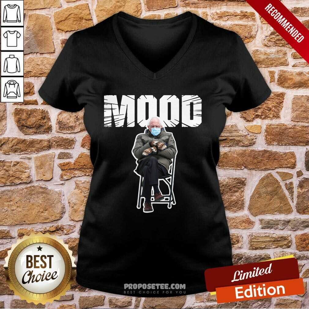 Awesome Bernie Sanders Gloves Mittens Bad Mood 2021 Shirt - Image 2