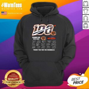 Alternative view of Awesome Chicago Bears 100 Years Of 1920 2020 Thank You For The Memories Signatures Shirt