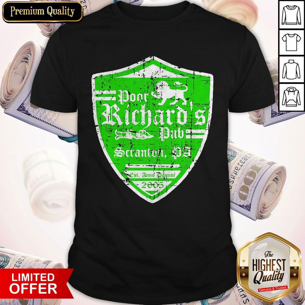 Beautiful Poor Richard´s Pub From The Office Shirt