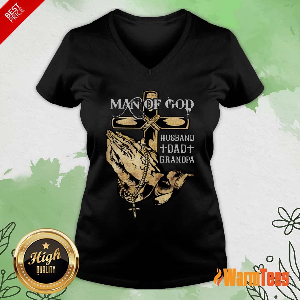 Christian Man Of God Pray Hand Husband Dad Grandpa Shirt - Image 5