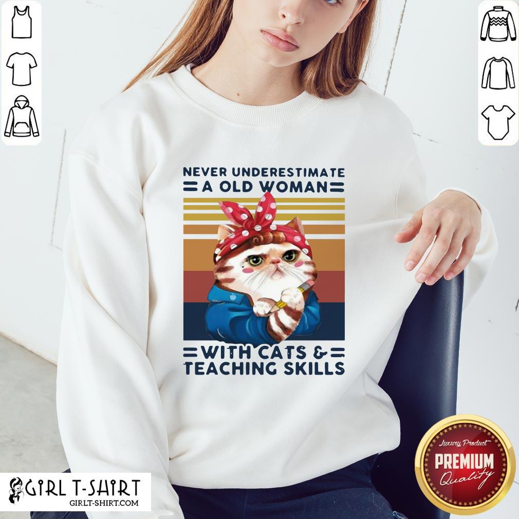 Congratulate Never Underestimate An Old Woman With Cats And Teaching Skills Vintage Retro Shirt - Image 4