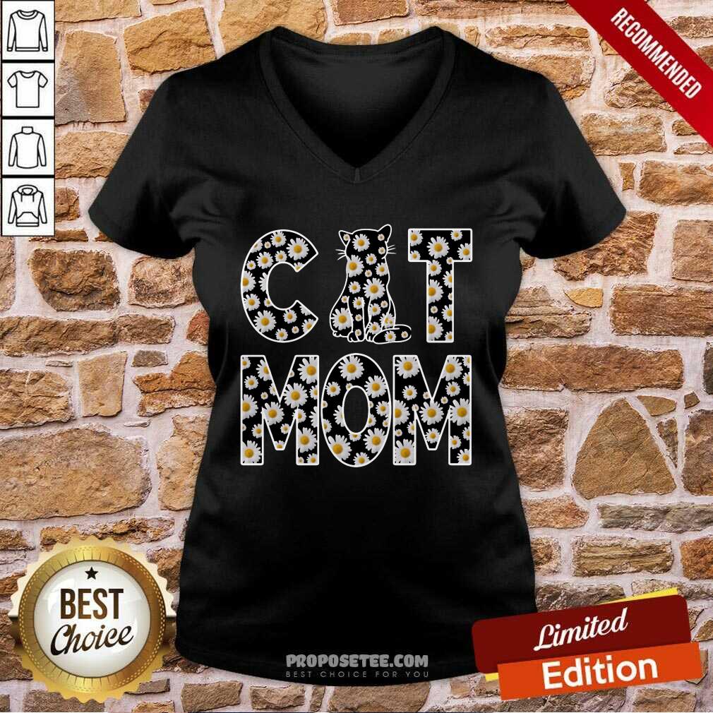 Daisy Flowers Cat Mom Shirt - Image 3