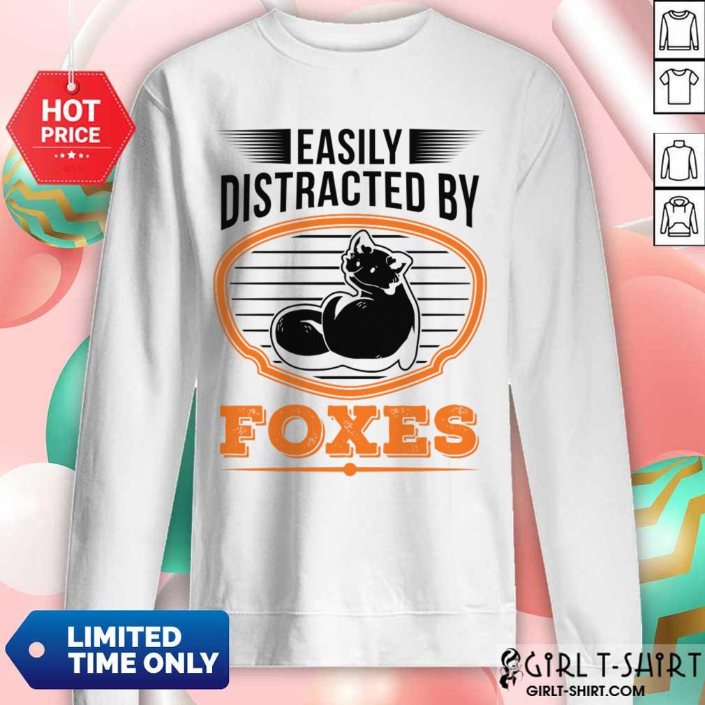 Easily Distracted By Foxes Shirt - Image 4