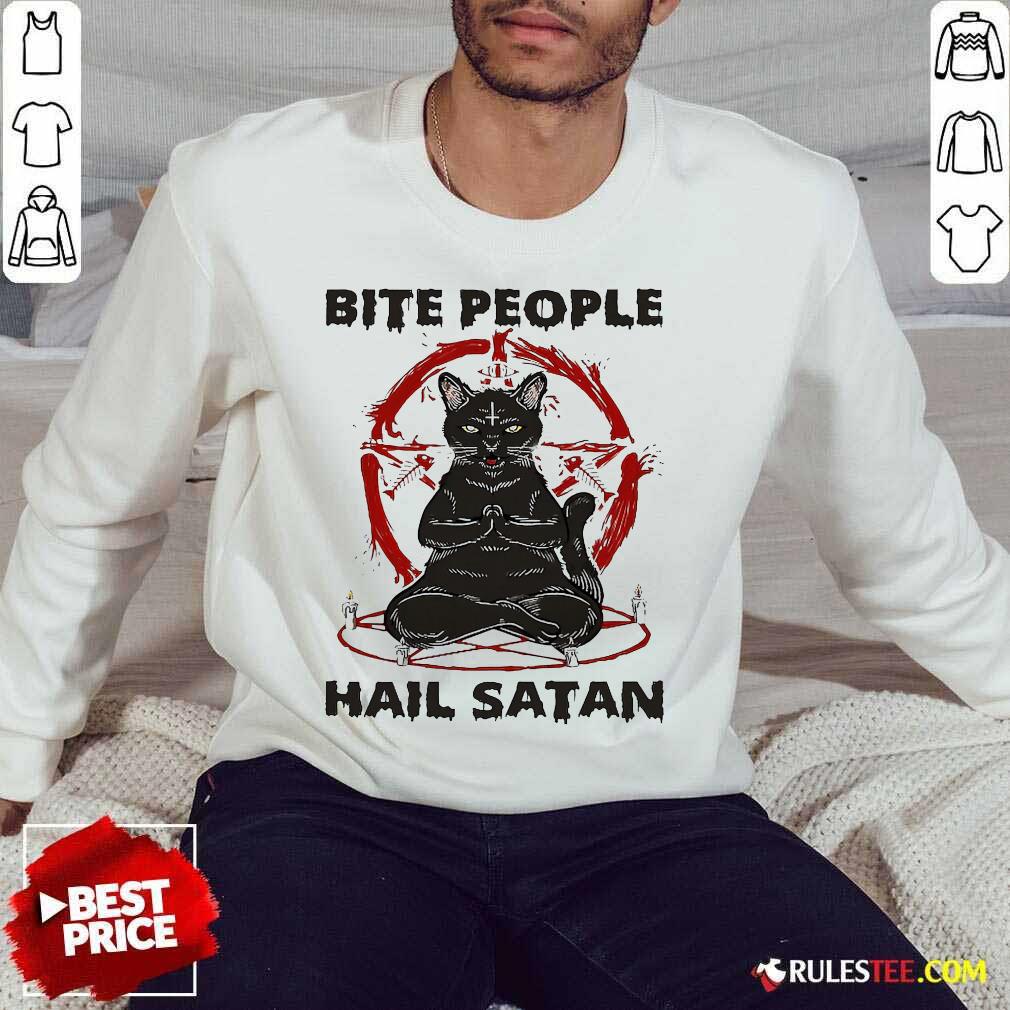 Funny Black Cat Bite People Hail Satan Shirt - Image 5