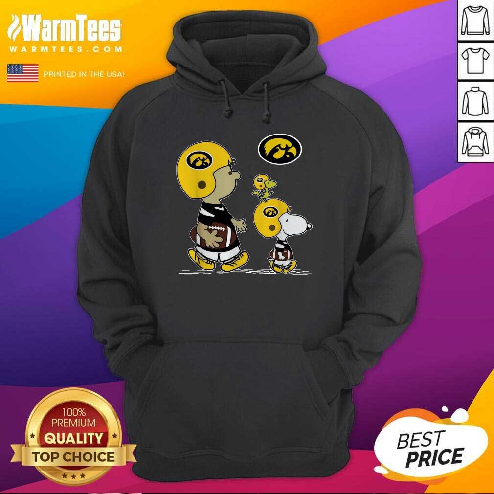 Funny The Peanuts Charlie Brown And Snoopy Woodstock Iowa Hawkeyes Football Shirt - Image 2