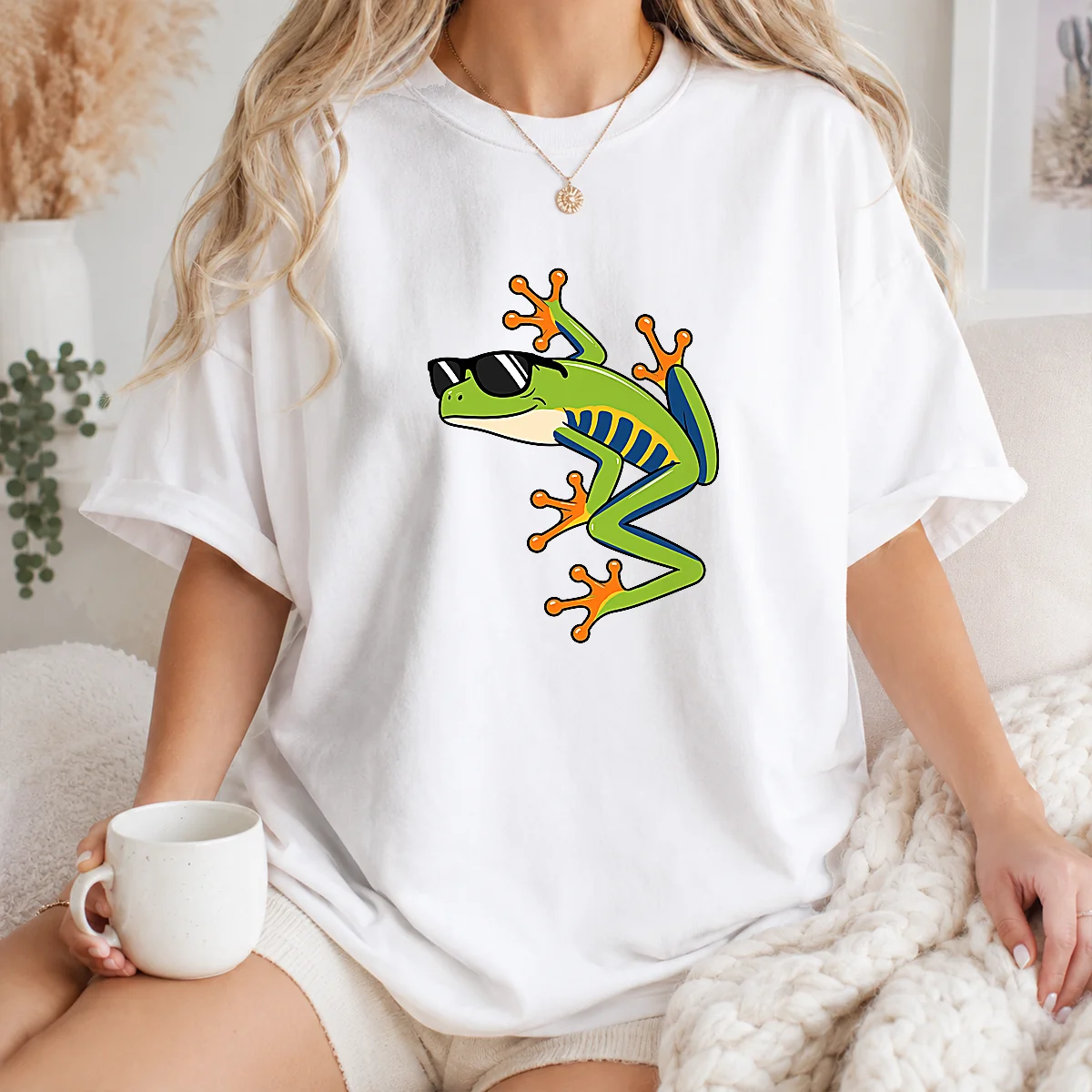 Good Cool Fun Cartoon Frog Sunglasses Summer Beach Shirt
