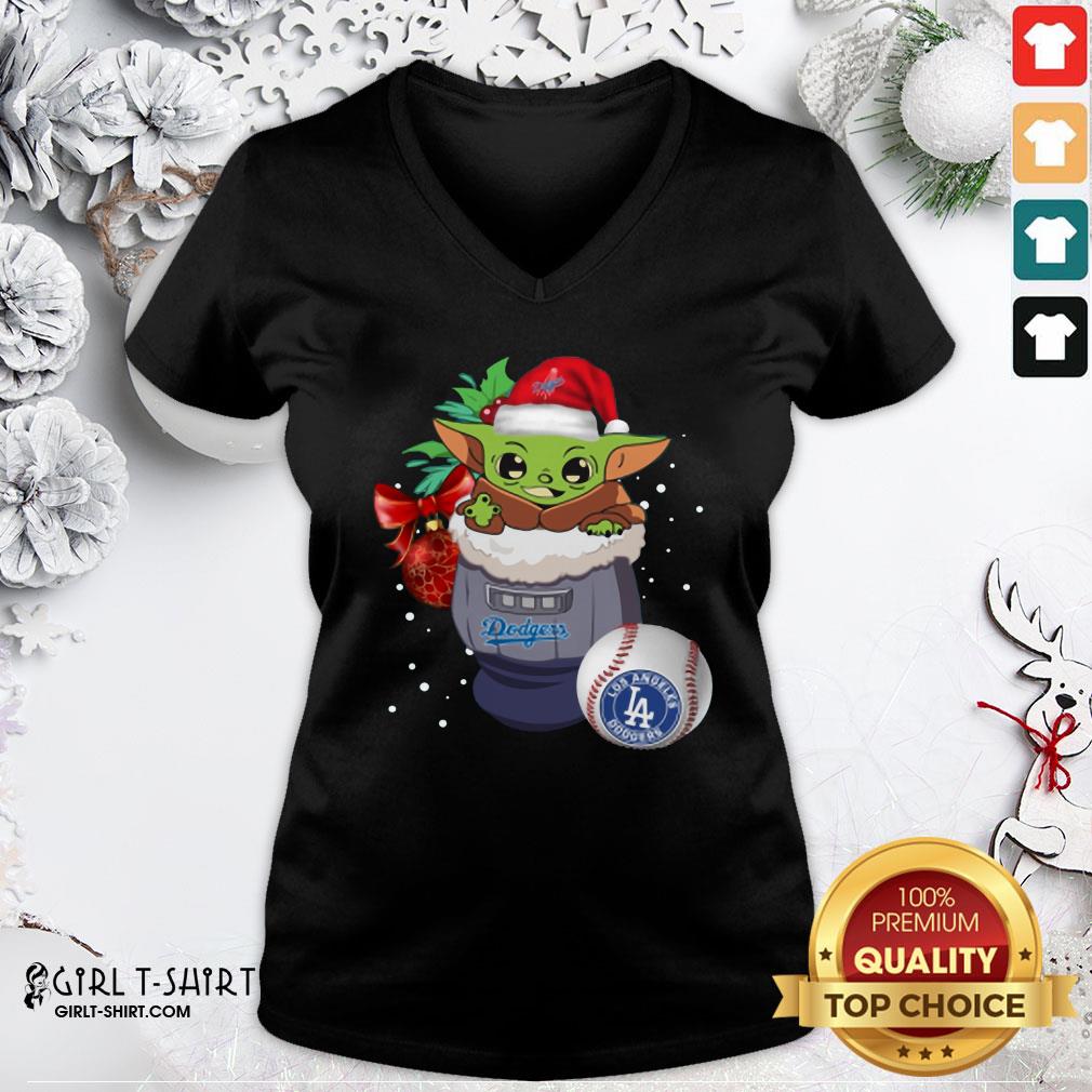 Good Los Angeles Dodgers Christmas Baby Yoda Star Wars Funny Happy MLB Shirt - Image 2