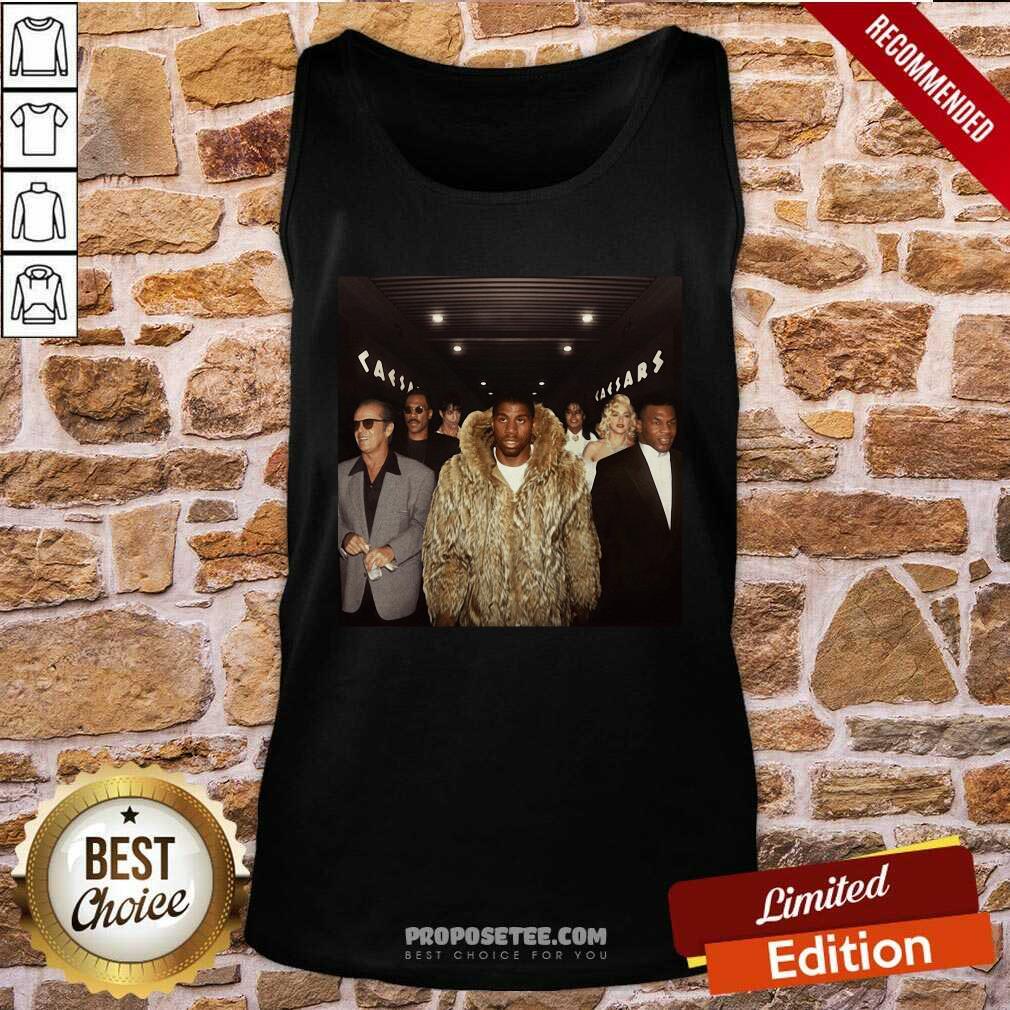 Good Magic Johnson Walking Into The Playoffs Shirt - Image 4