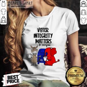 Alternative view of Good Socialdudtees Voter Integrity Matters To Everyone Shirt