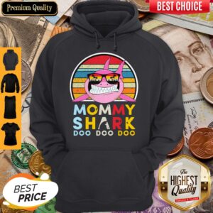 Alternative view of Good Vintage Mommy Shark Doo Doo Doo Shirt