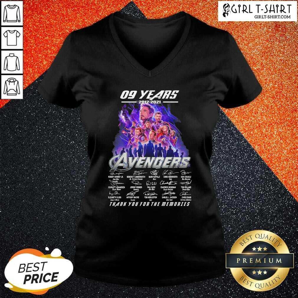 Great 09 Years 2012 2021 Avengers Thank You For The Memories Signatures Shirt - Image 2