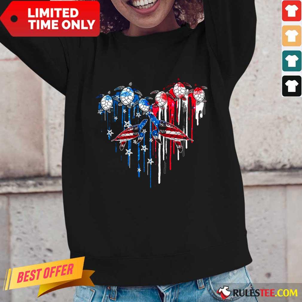 Heart Turtles American Flag Shirt - Image 2