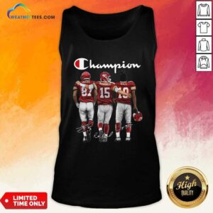 Alternative view of Hot Kansas City Chief Kelce Mahomes And Hill Champion Signatures Shirt