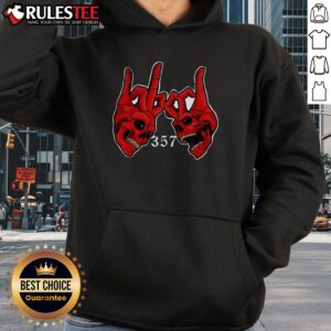 Alternative view of Awesome 357 Blood Gang Sign Skull Vintage T-Shirt