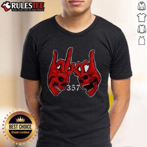 Awesome 357 Blood Gang Sign Skull Vintage T-Shirt