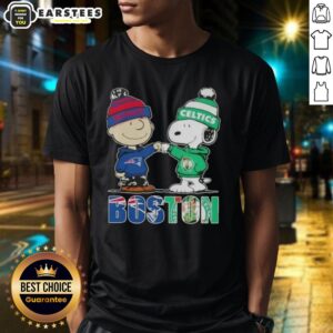 Awesome Charlie Brown And Snoopy Boston City Sports New England Patriots X Boston Celtics T-Shirt