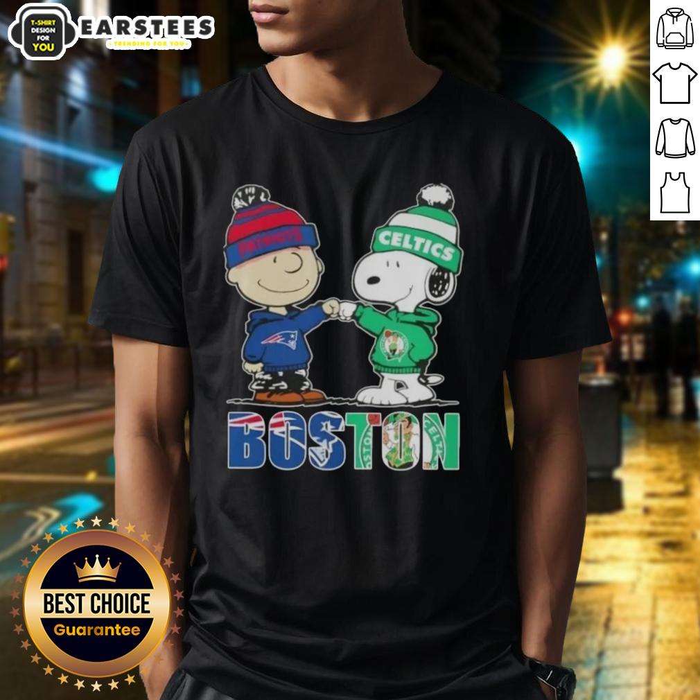 Awesome Charlie Brown And Snoopy Boston City Sports New England Patriots X Boston Celtics T-Shirt