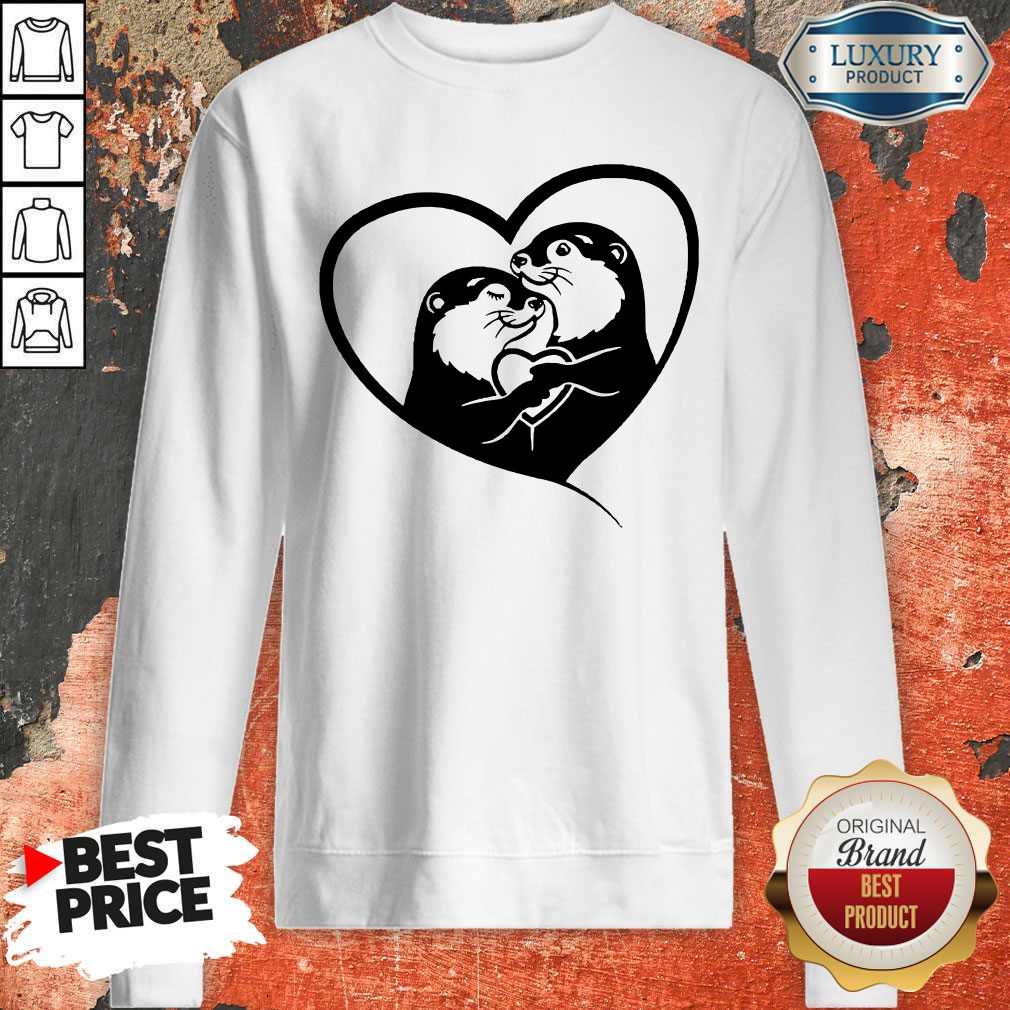 Nice Otterly In Love Otters Shirt - Image 5