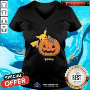 Alternative view of Premium Pokemon Pikachu Halloween Jack O' Lantern Pumpkin T-Shirt