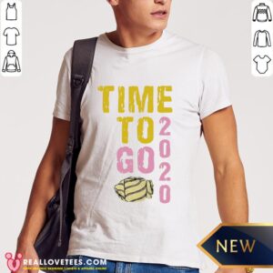 Vip Time To Go 2020 Goodbye 2020 Hello 2021 Gold And Pink Toilet Paper Shirt