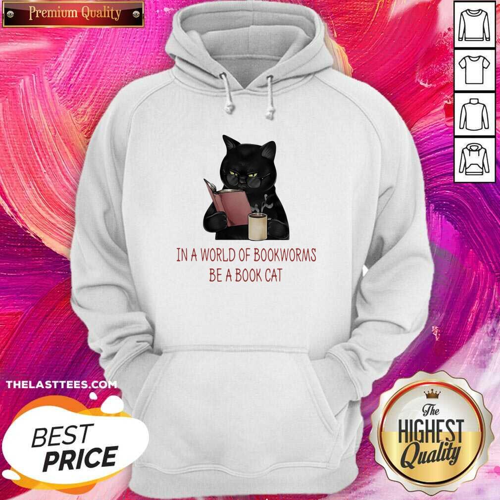 Pretty In A World Of Bookworms Be A Book Cat Shirt - Image 5