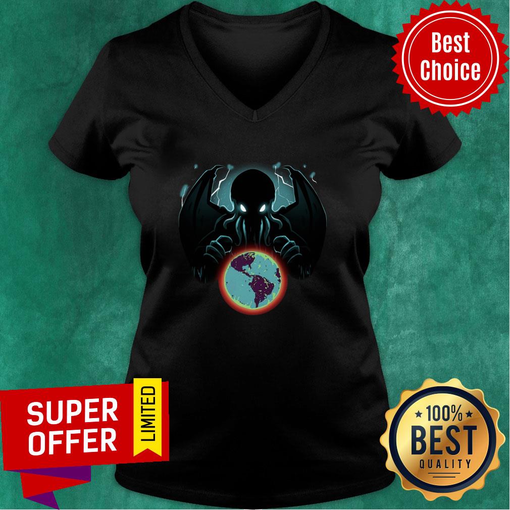 Devil Octopus And Earth Cthulhu The Great Old One Shirt - Image 2