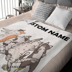 Alternative view of Good Cat Friends Laying Doodle Blanket Fleece Customized Blanket