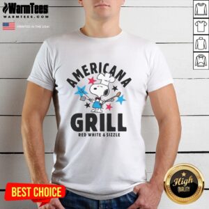 Awesome Women's Peanuts Americana Grill Cropped Graphic T-Shirt