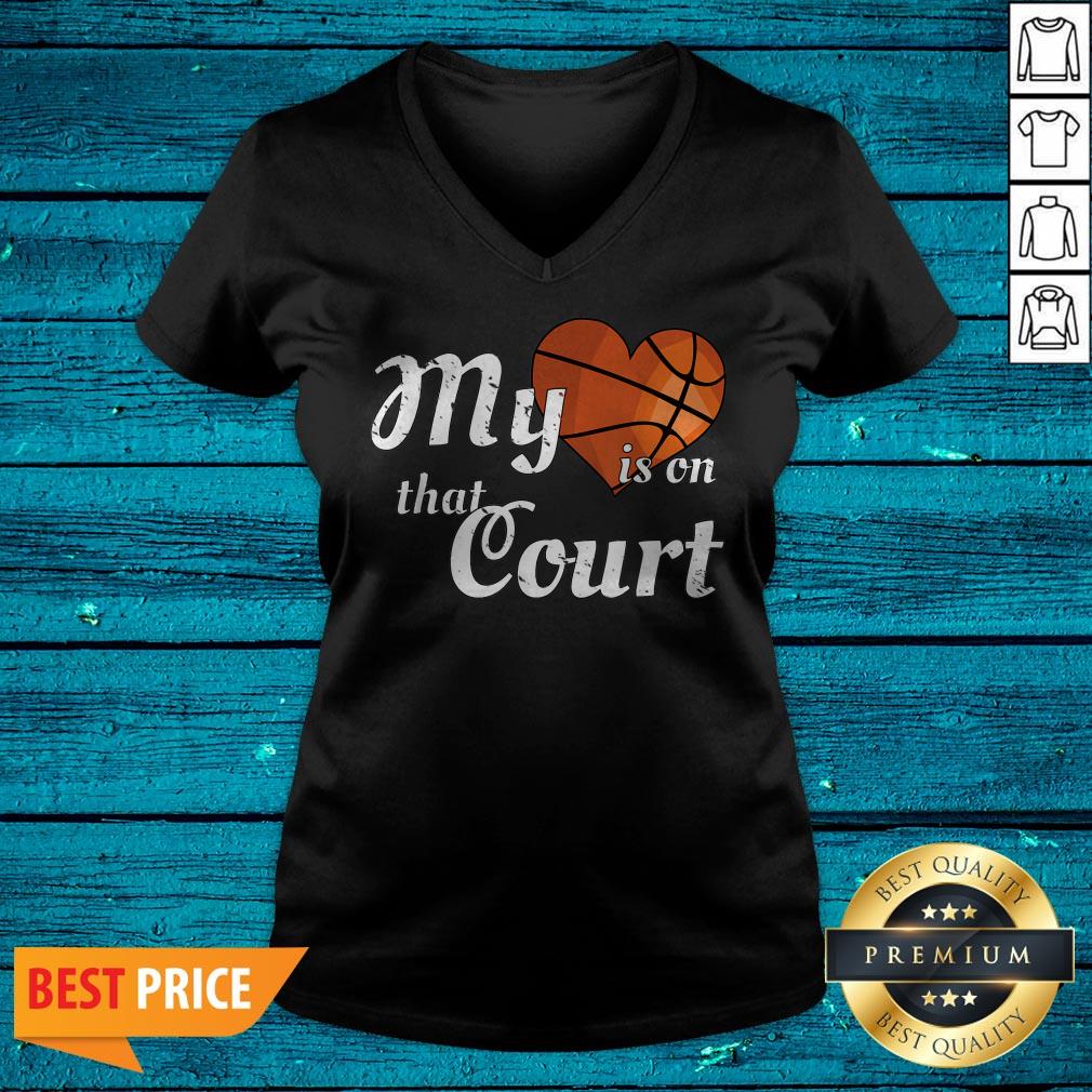 My Heart Is On That Court Basketball Mom Shirt - Image 4