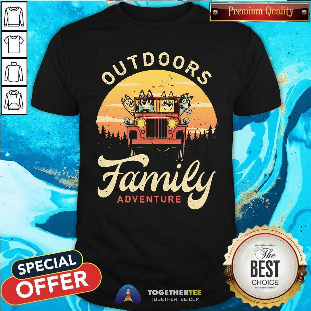Funny Outdoors Dogs Family Adventure T-Shirt