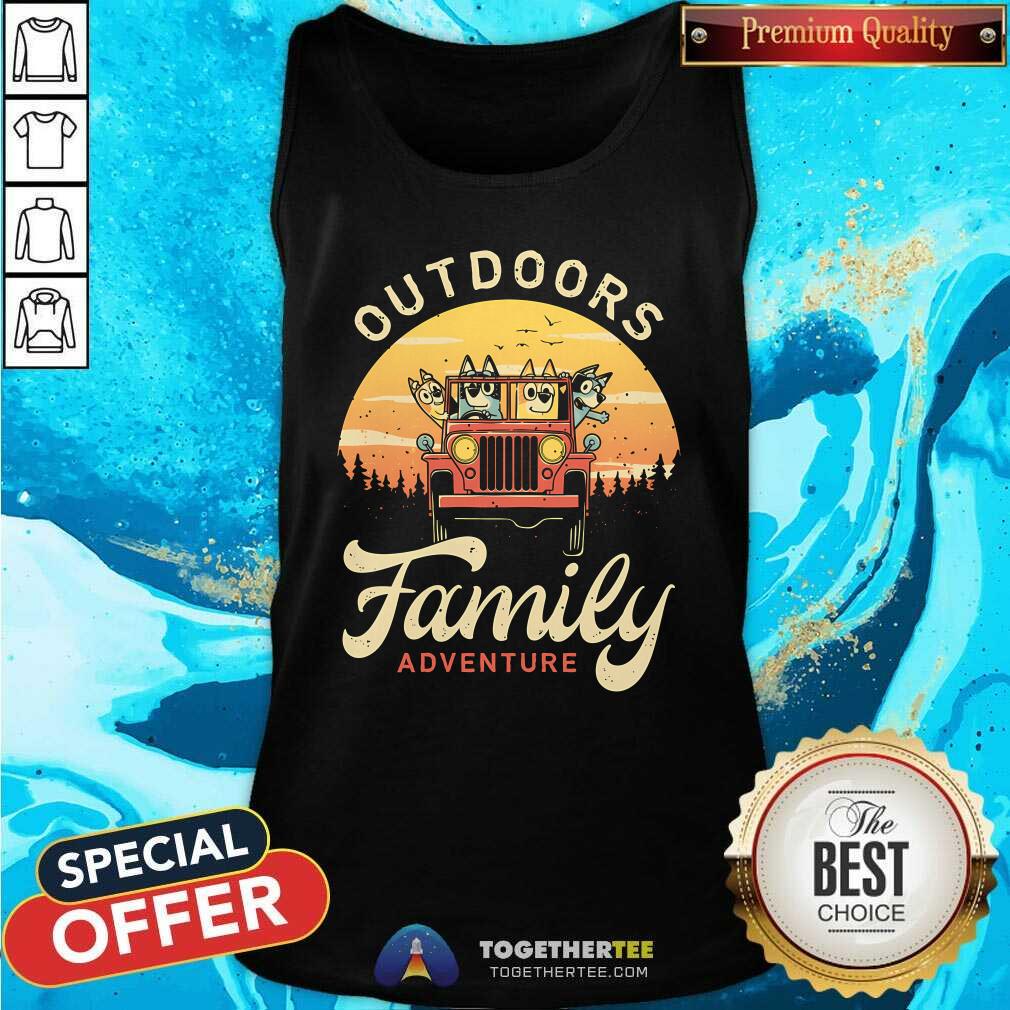 Funny Outdoors Dogs Family Adventure T-Shirt - Image 4
