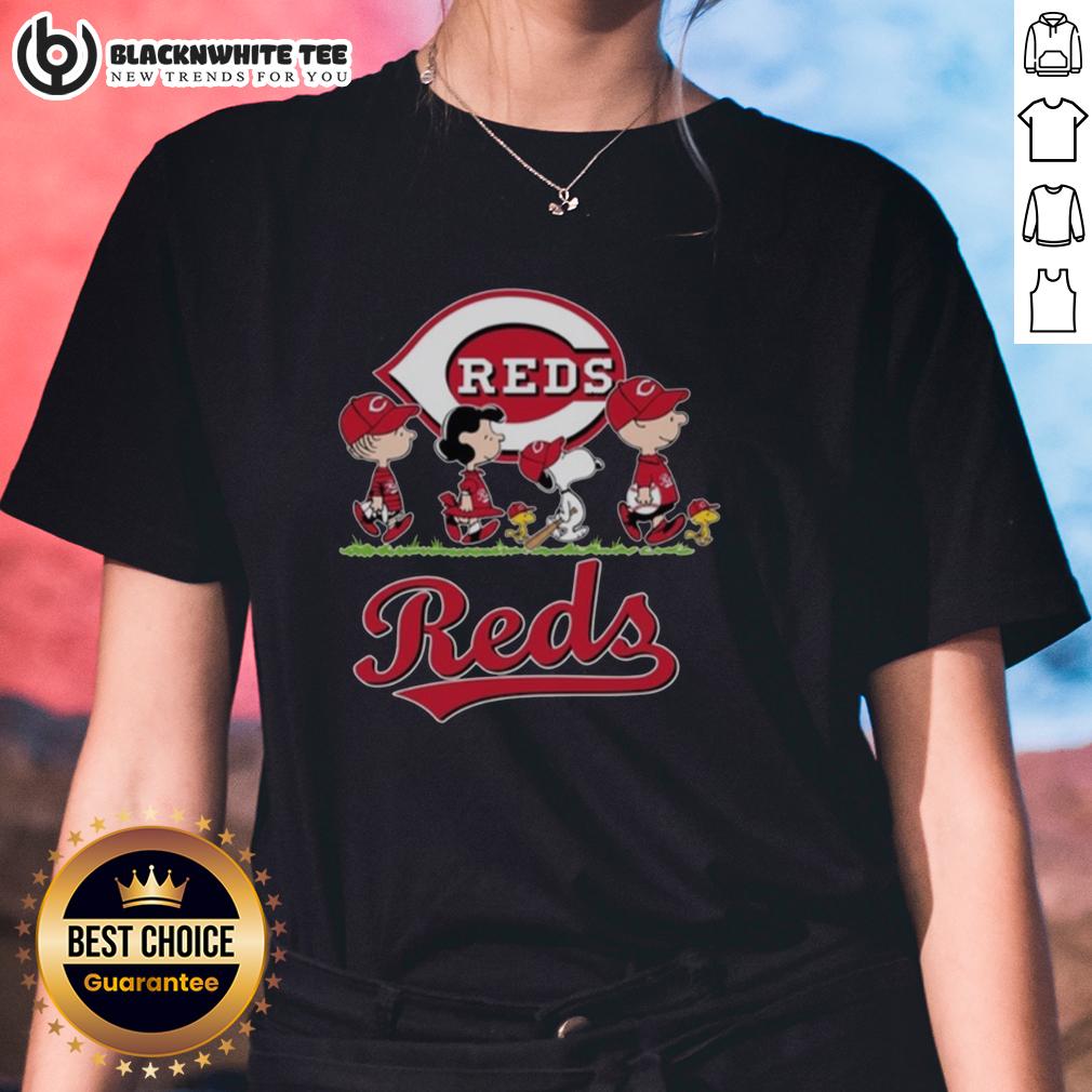 Cute Snoopy Charlie Brown Linus And Lucy Wearing Cincinnati Reds Baseball Jersey T-Shirt - Image 3