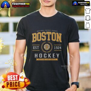 Awesome Boston Bruins Hockey Legacy Crest T-Shirt