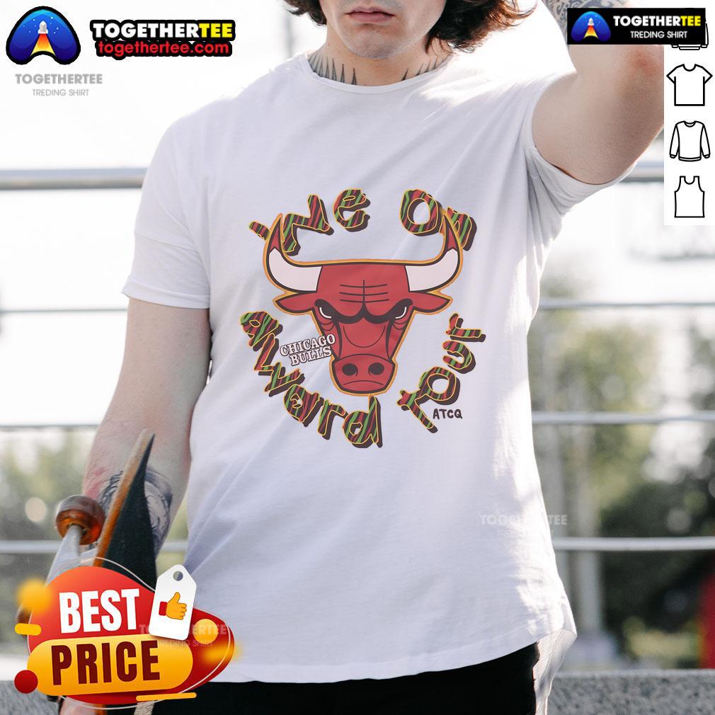 Top A Tribe Called Quest X Chicago Bulls We On Award Tour T-Shirt