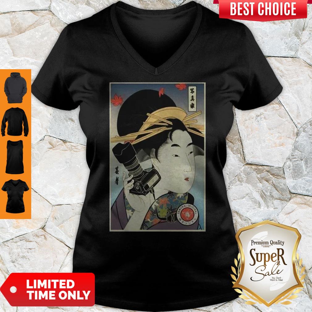 Good Samurai Women Photographer Shirt - Image 5