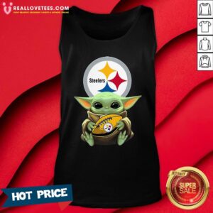 Alternative view of Great Star Wars Baby Yoda Hug Pittsburgh Steelers Shirt