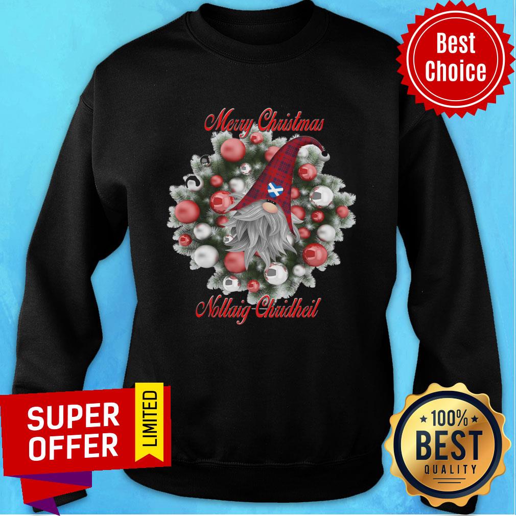 Merry Christmas Gnome And Scottish Nollaig Chridheil Shirt - Image 5