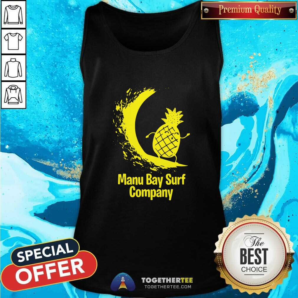 Original Manu Bay Surf Company New Zealand Gold Surfing Pineapple Shirt - Image 3