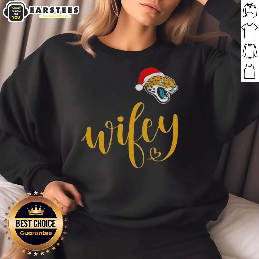 Happy Wifey Jacksonville Jaguars Santa Hat Merry Christmas T-Shirt - Image 5